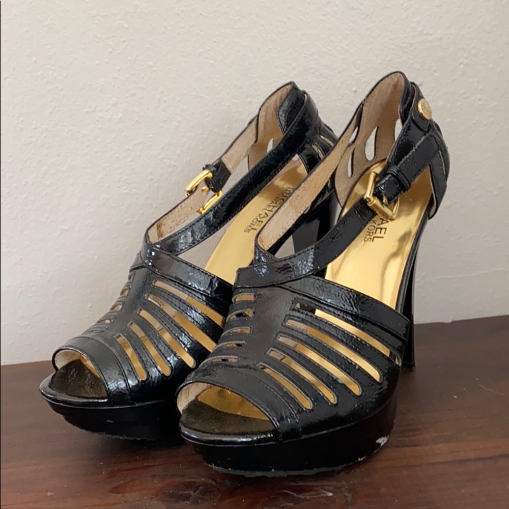 Micheal kors heels